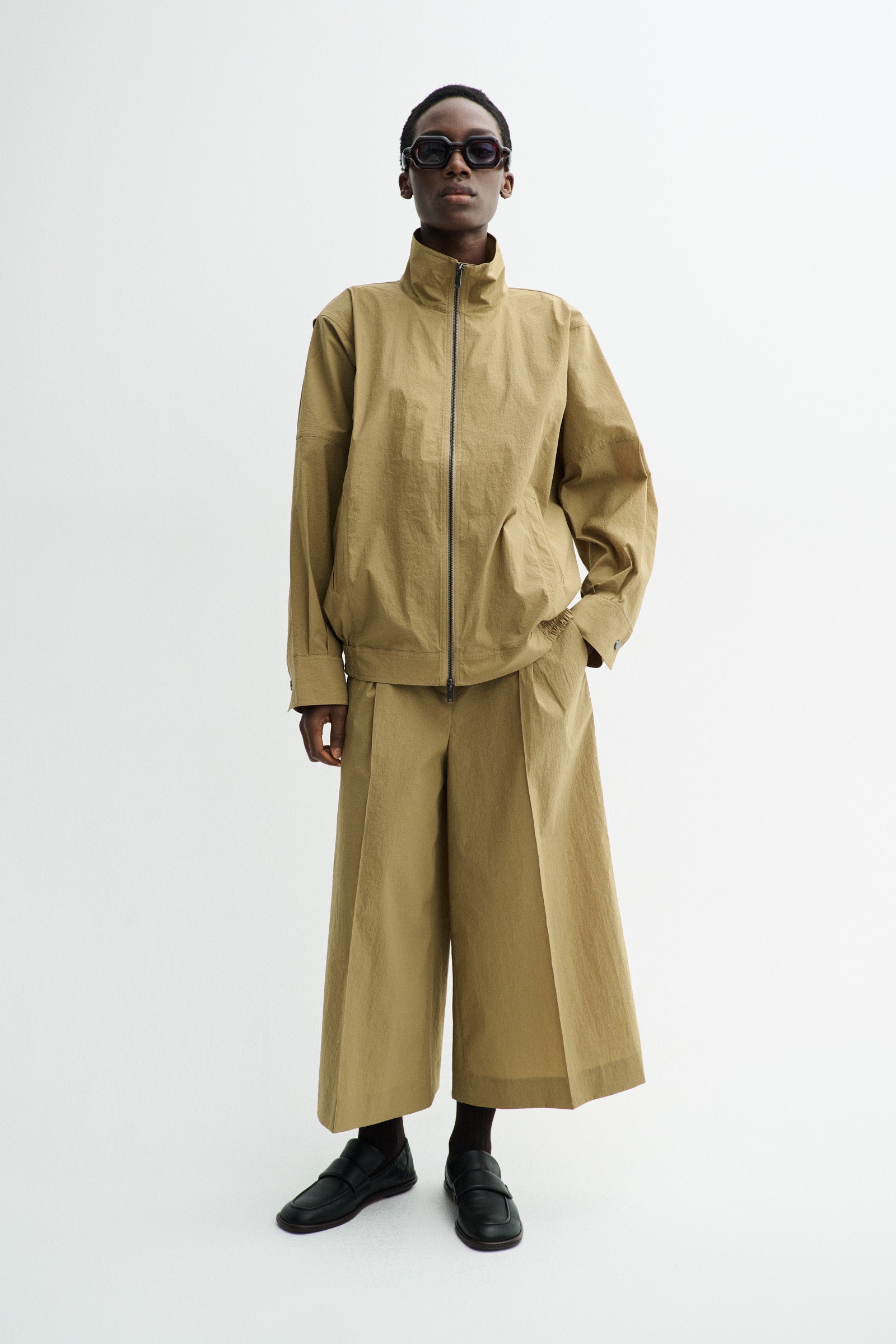 MKDT Studio JOACHIM CRISP TECH Jackets OCRE