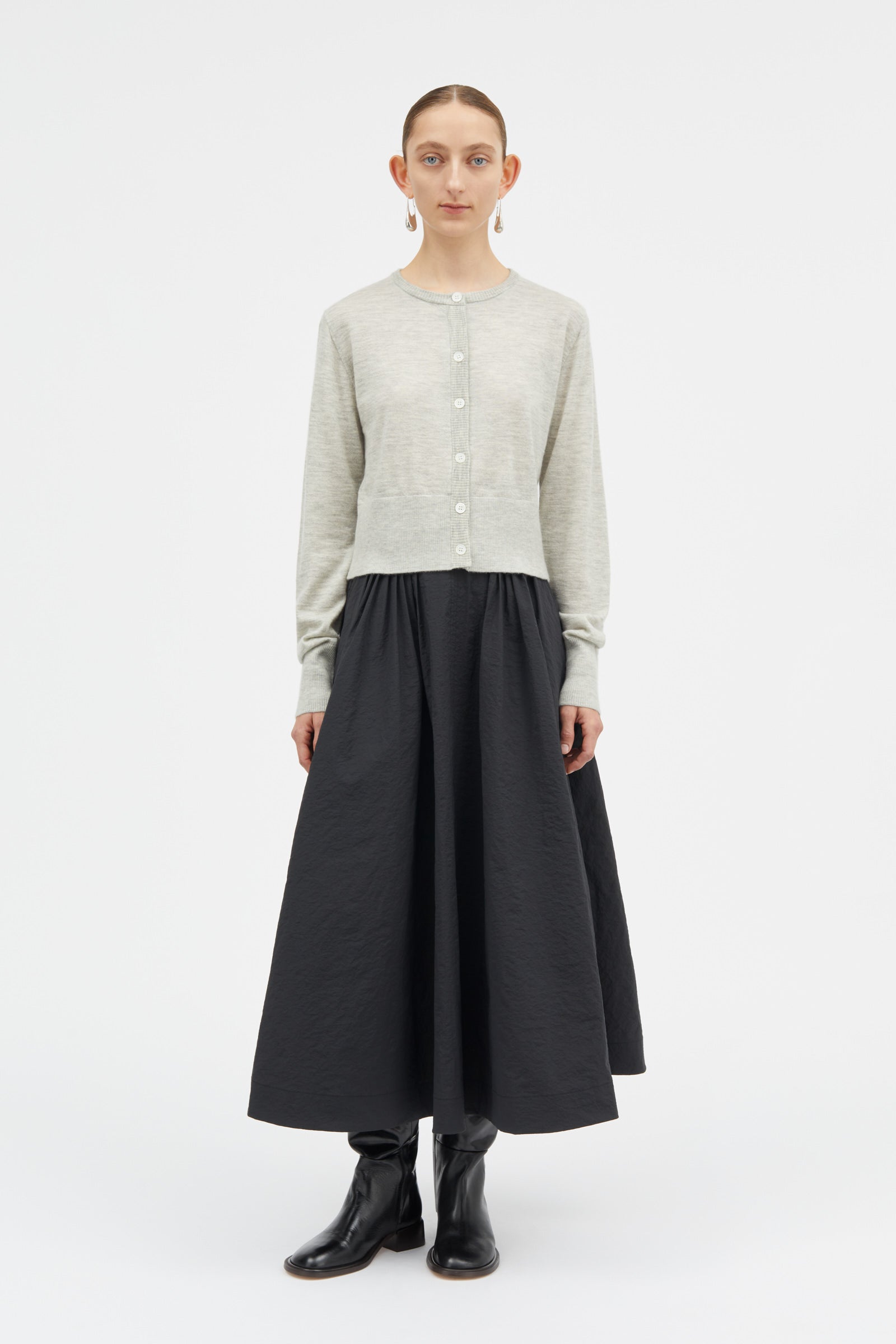 MKDT Studio Klairo Cashmere Sweater LIGHT GREY