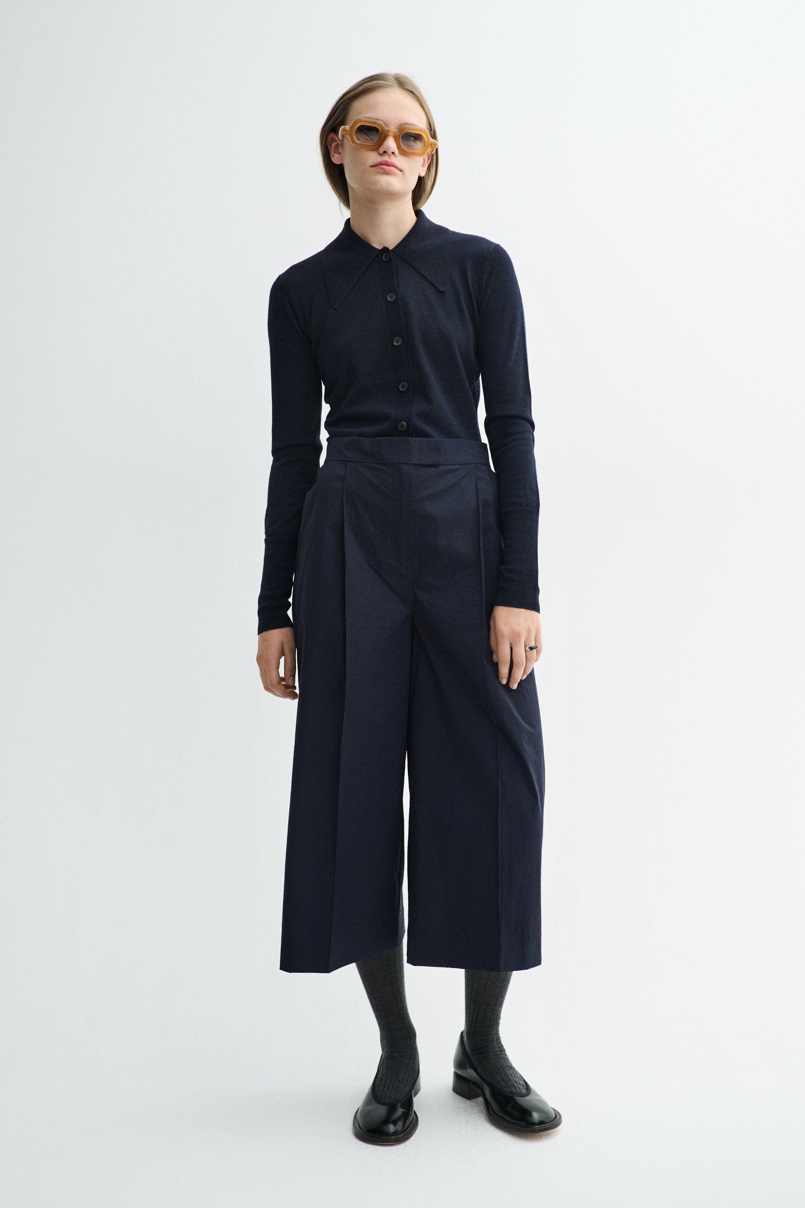 MKDT Studio PRIMA CRISP TECH Pants DARK NAVY