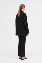 Mark Kenly Domino Tan Calia Crepe Georgette Coats BLACK
