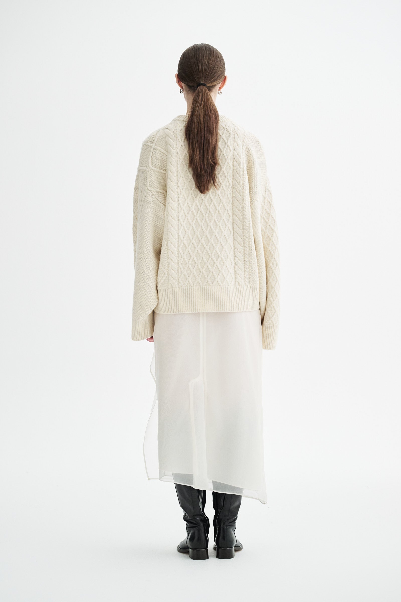 MKDT Studio KOMORO RAW WOOL Sweater IVORY