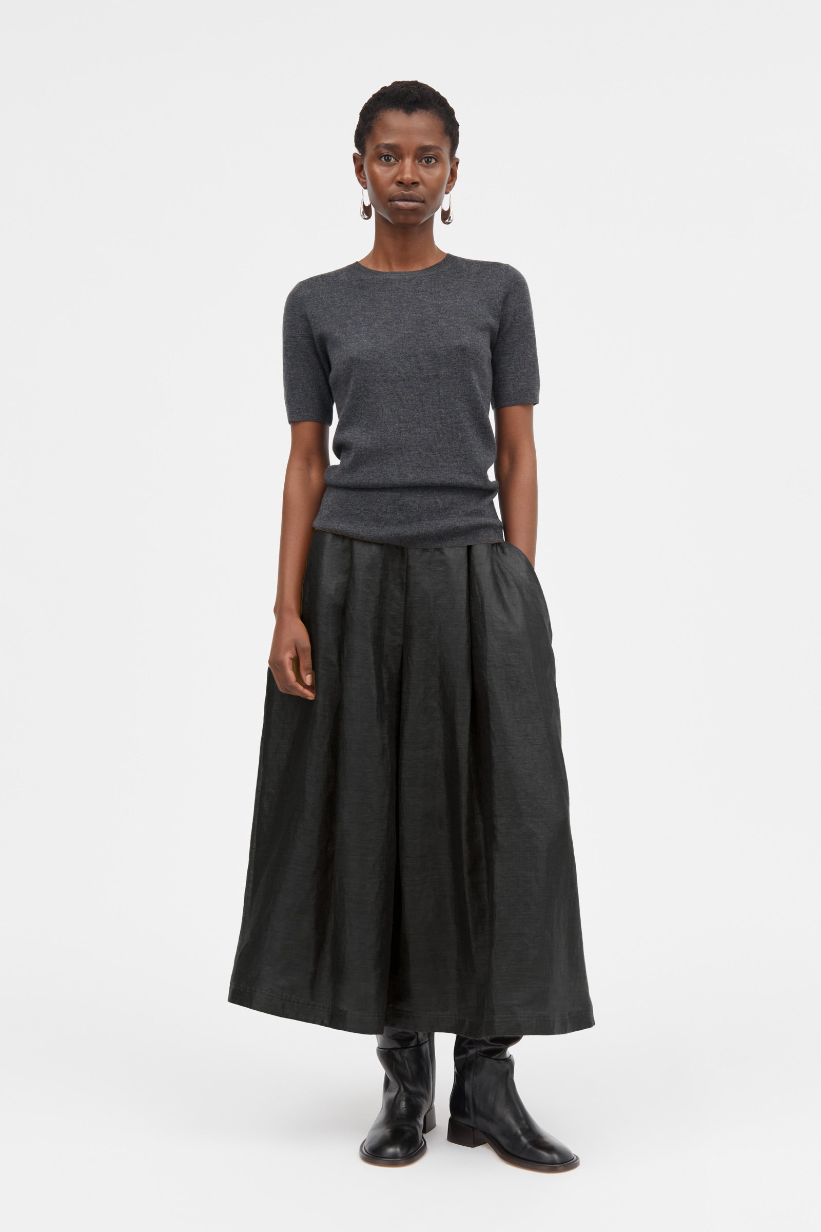 Mark Kenly Domino Tan Nova Light Ramie Skirts BLACK