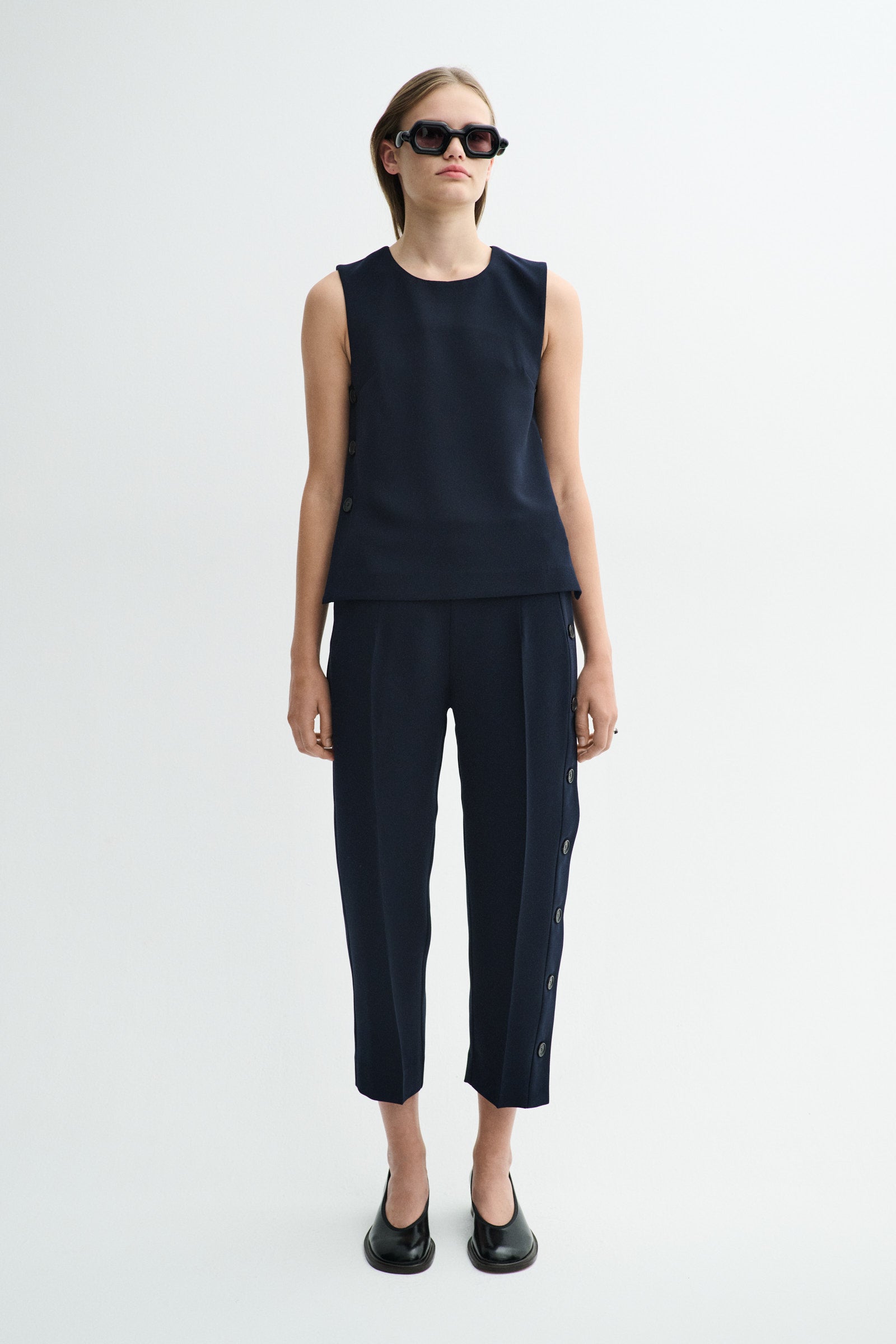 MKDT Studio PANNE CREPE GEORGETTE Pants NAVY