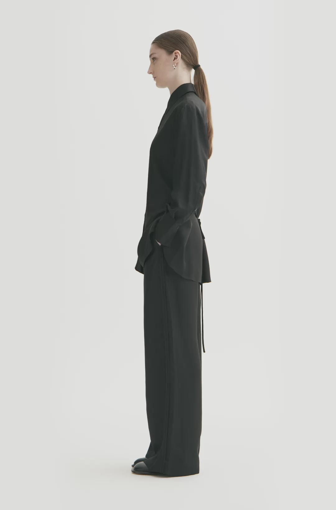 MKDT Studio PRESSA MATTE SILK TWILL Pants BLACK