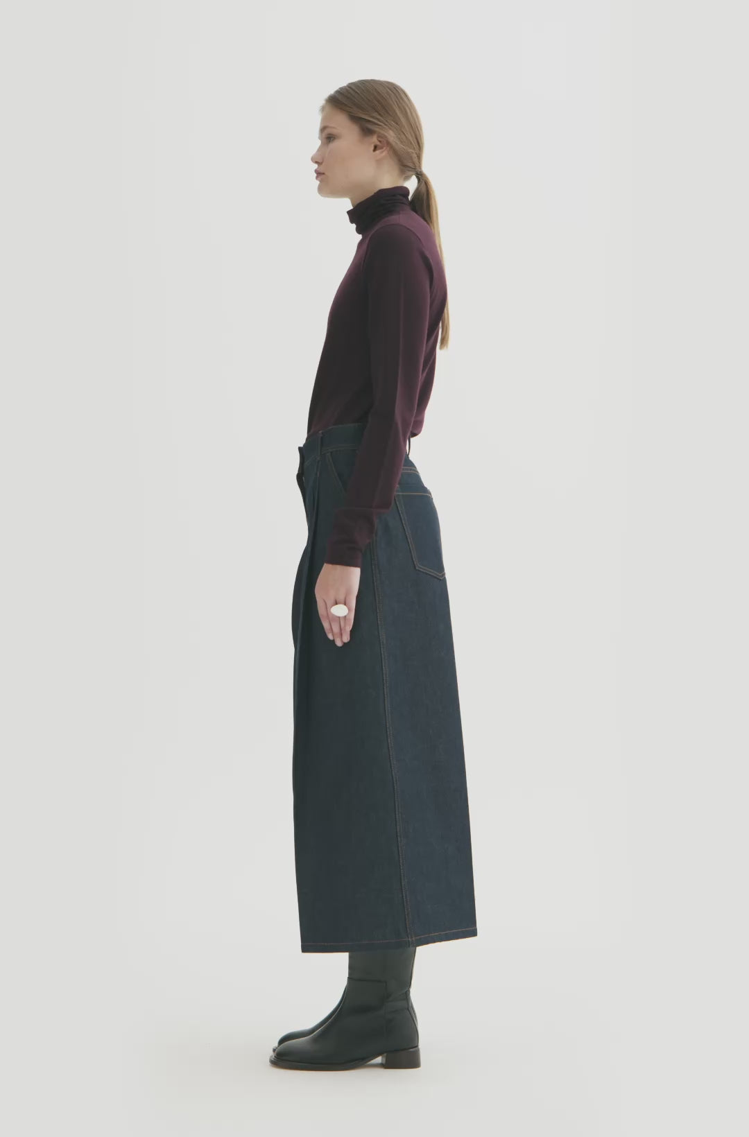 MKDT Studio KORINELLA MERINO Sweater FIG